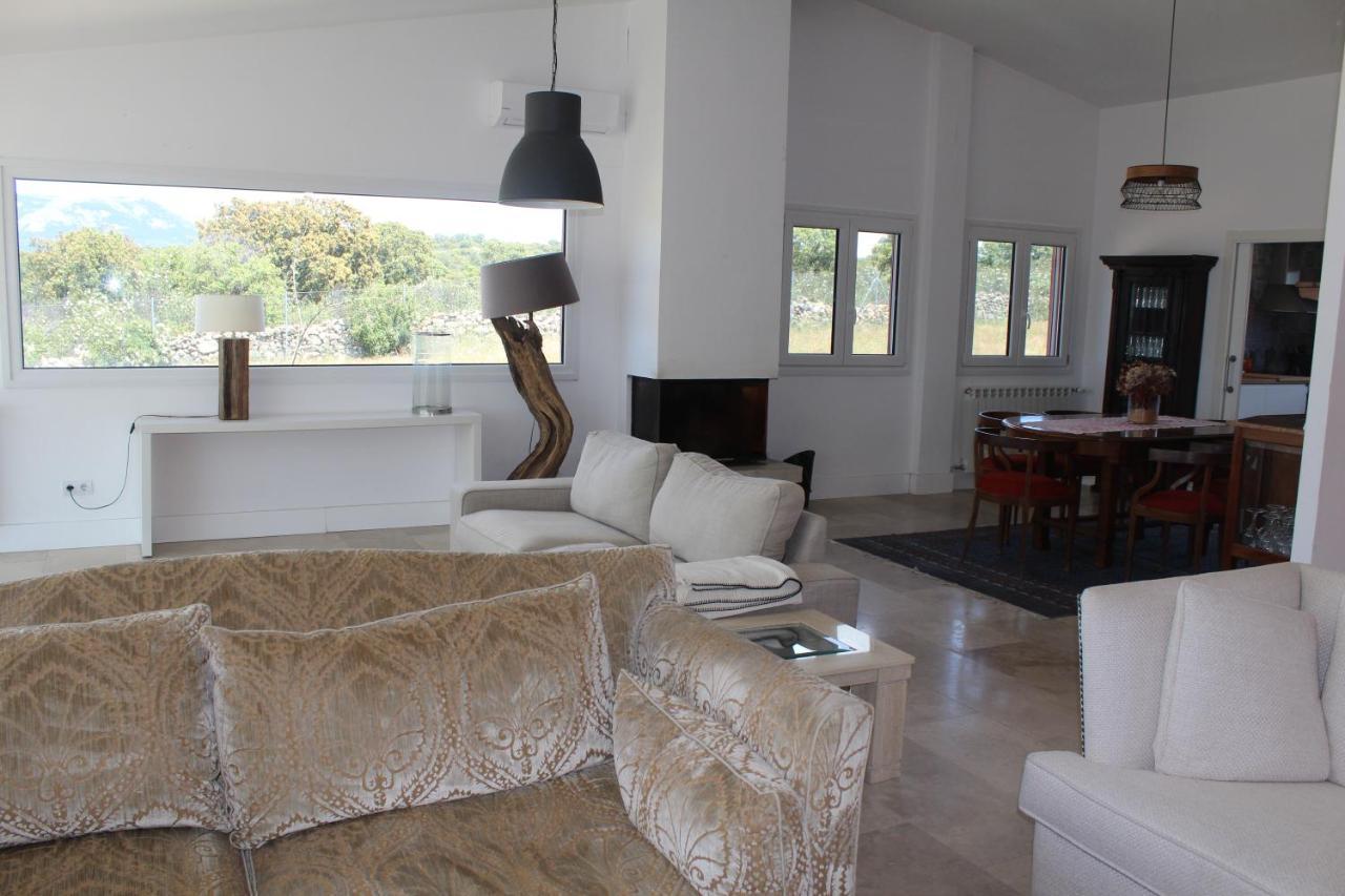 Finca El Enebro Valdemorillo エクステリア 写真